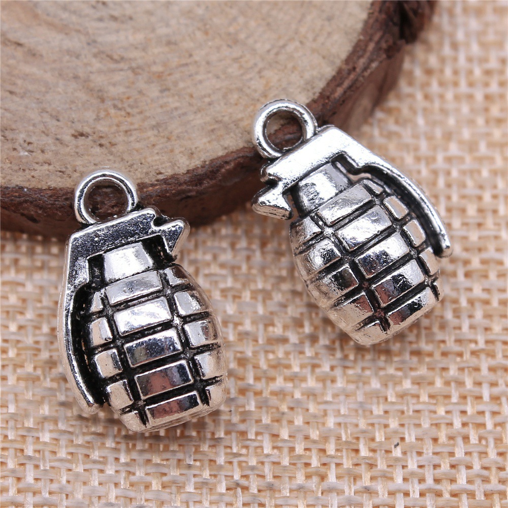 Vintage Fashion Stores - 8pcs 22x13mm(0.87x0.51inch) Antique Silver Color Gun