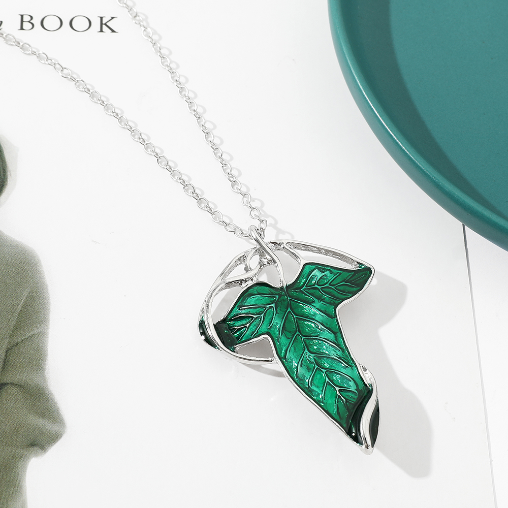 Vintage Green Leaf Pendant Nec - Vintage Fashion Stores ulasan dan harga